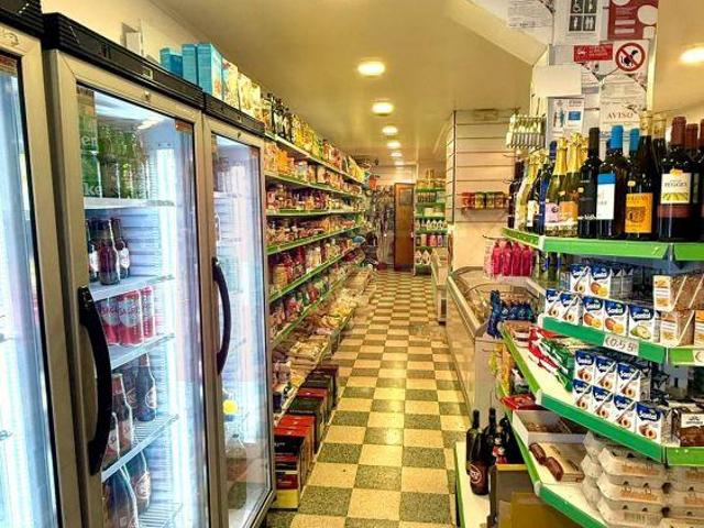 Escritório alugar em Damaia, Amadora