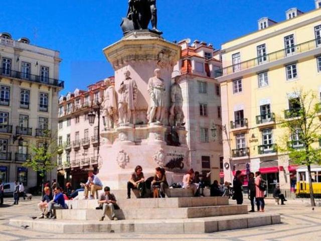 Escritório alugar em Misericórdia, Lisboa