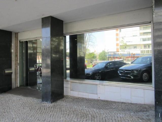 Escritório alugar em Alto da Faia, Lisboa