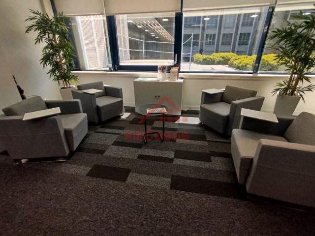 Escritório alugar em Campo de Ourique, Lisboa