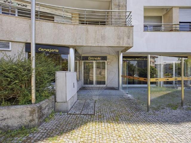 Escritório alugar em Maia, Gueifães