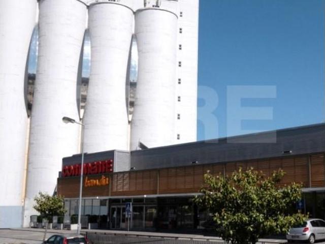 Escritório alugar em Maia, Gueifães