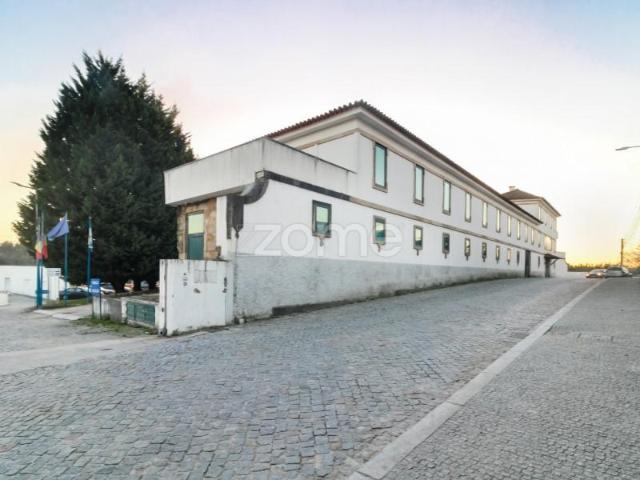 Escritório alugar em Maia, Gueifães