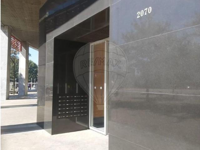 Escritório alugar em Maia, Gueifães