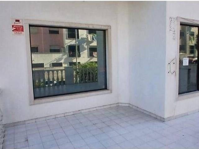 Escritório venda em Núcleo Urbano Histórico de Linda-a-Velha, Oeiras