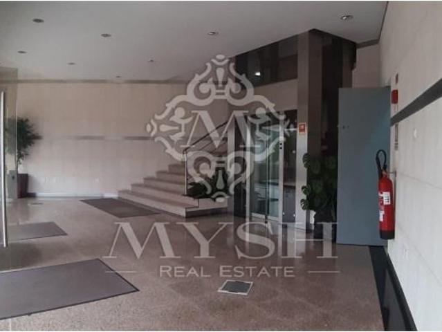 Escritório alugar em Oeiras, Lisboa