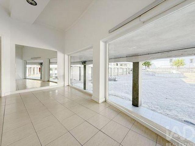 Escritório venda em Oliveira Do Bairro, Aveiro