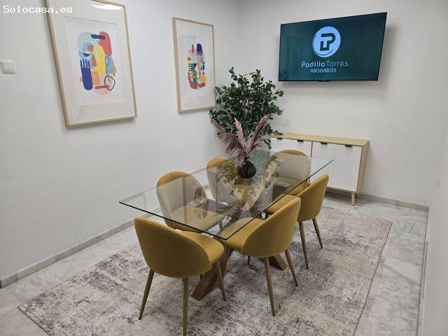 Local Comercial en alquiler en Mairena Del Aljarafe, Andalucía