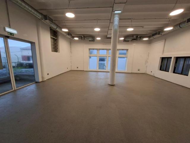 Escritório alugar em Açores, Ilha De São Miguel