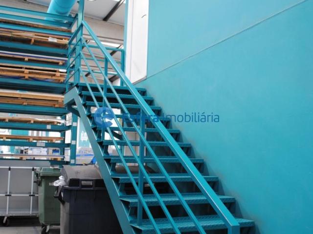 Escritório alugar em Maia, Barca