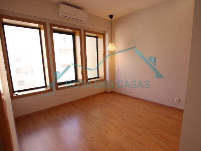 Escritório alugar em Porto, Cedofeita