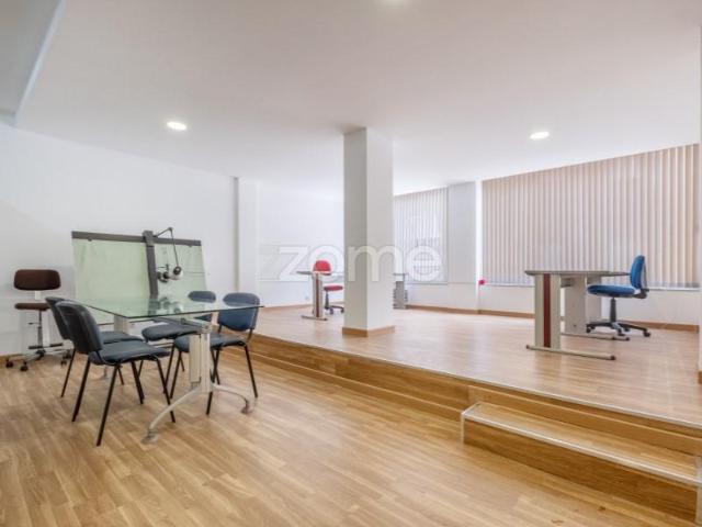 Escritório alugar em Porto