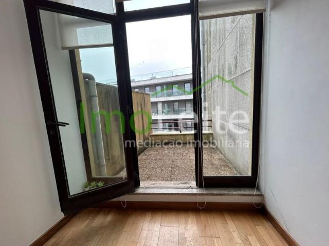 Escritório alugar em A Ver-o-mar, Porto