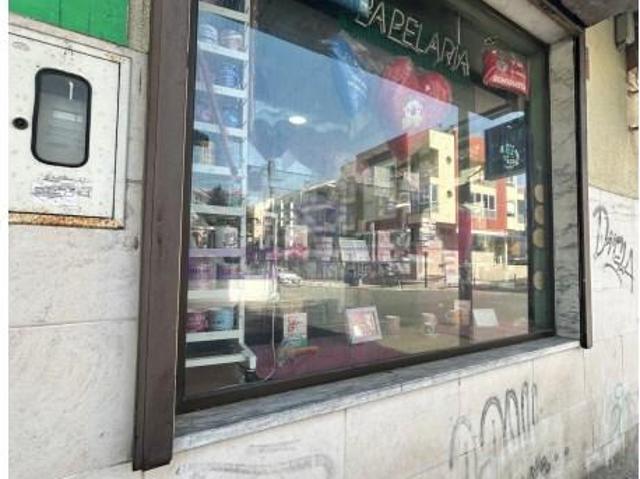 Escritório alugar em Seixal, Setúbal