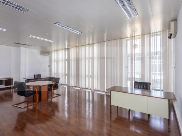 Escritório alugar em Setúbal