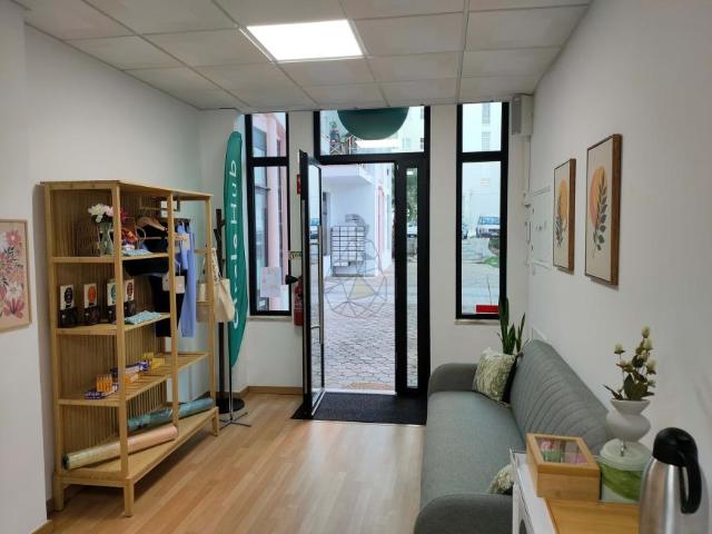 Escritório alugar em Silves, Faro