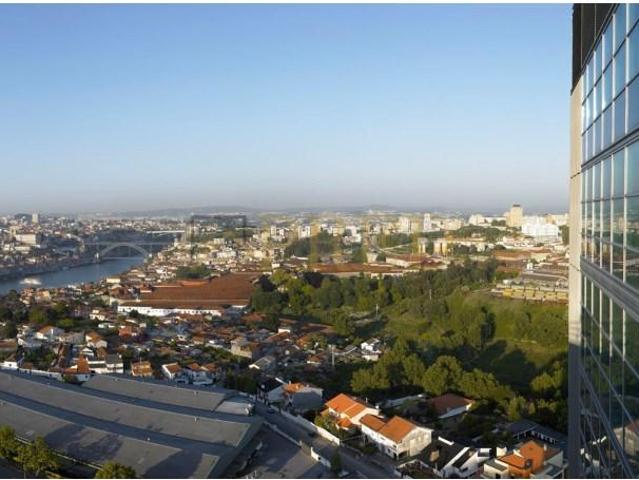 Escritório alugar em Laborim, Vila Nova De Gaia