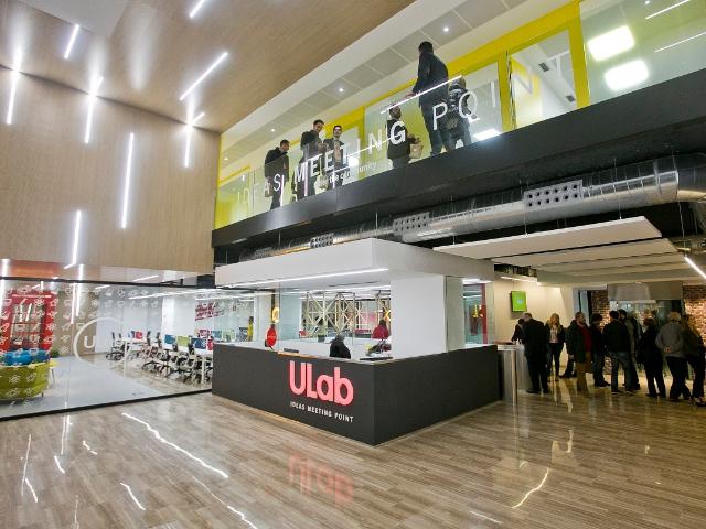 Oficina en alquiler en Casco Antiguo - Santa Cruz - Ayuntamiento, l'Alacantí