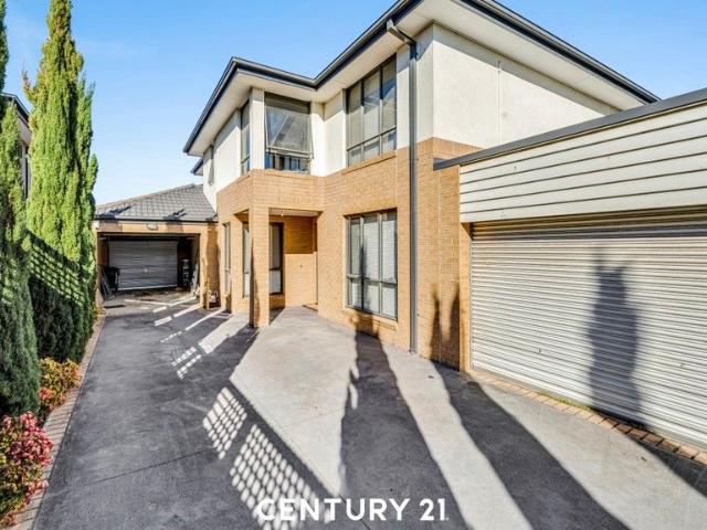 Townhouse for sale in Clayton, Victoria