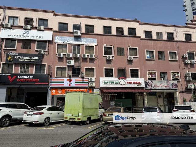 Shop for sale in Country Heights Damansara, Kuala Lumpur