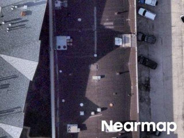 Commercial for sale in Lyons