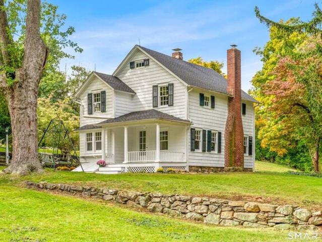 House for sale in Pinneys Corners, New Canaan