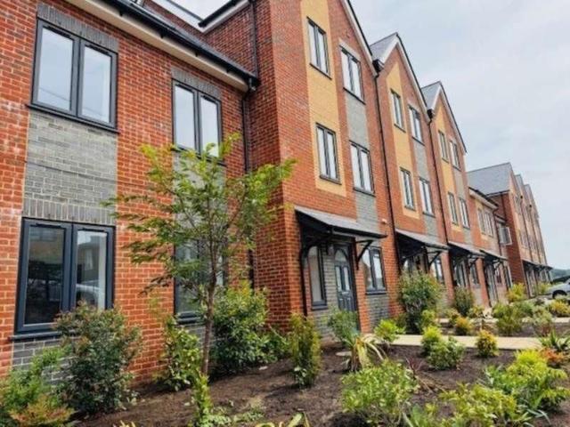 House for rent in High Wycombe, Castlefield