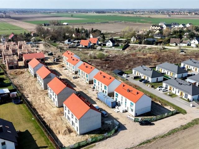 Dom na sprzedaż w Czernica, Dolnośląskie