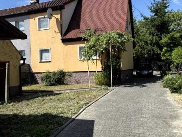 Dom na sprzedaż w Strzelin, powiat strzeliński
