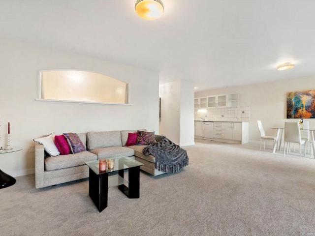 Apartment for rent in Whangaparaoa