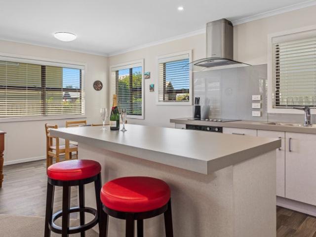 Apartment for rent in Ohope Beach, Bay Of Plenty