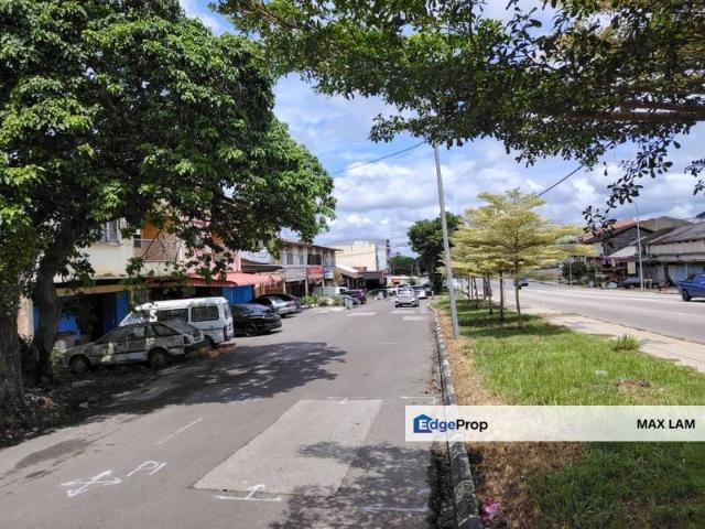 Shop for sale in Johor