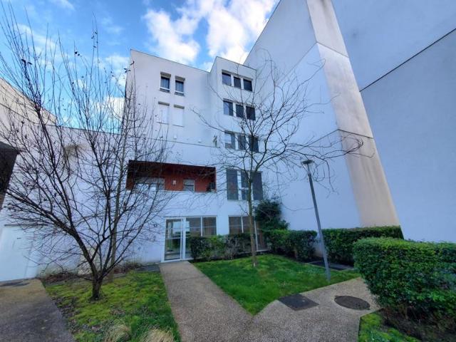 Appartement vente à Stains, Cité de la Prêtresse