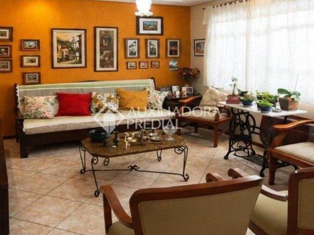 Casa venda em Região Geográfica Imediata de Porto Alegre, Região Metropolitana de Porto Alegre