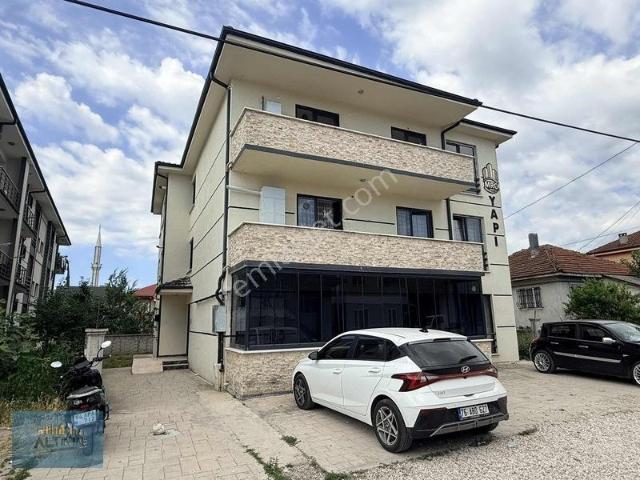 İnönü Mah., Akyazı içerisinde kiralık mülk