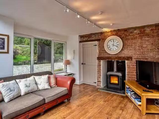 Apartment for rent in Folly Gate, West Devon