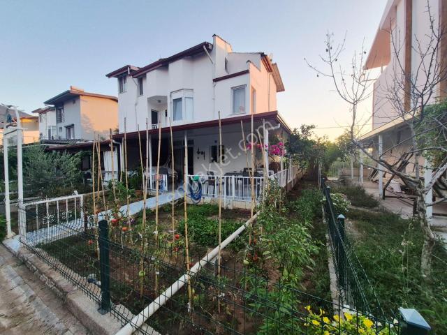 Güzelçamlı Mahallesi, Kuşadası içerisinde satılık Villa