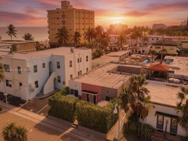 House for sale in Hollywood, Florida