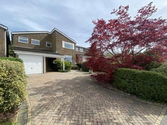 House for sale in Swindon