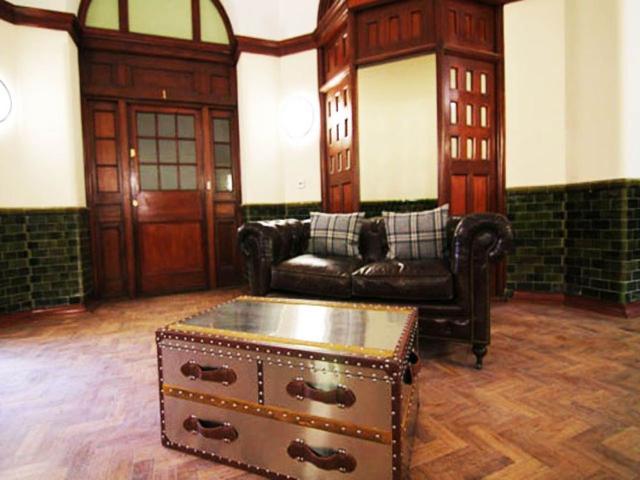 Apartment for rent in Wales