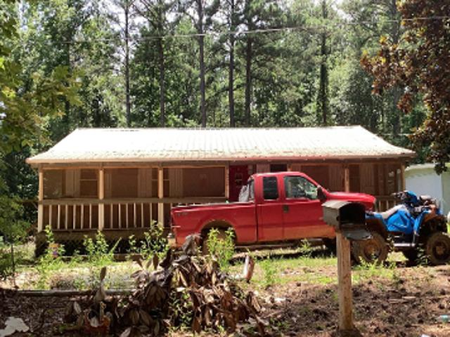 House for sale in Elmore, Alabama