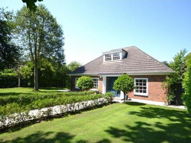 House for sale in Blackhills, Surrey