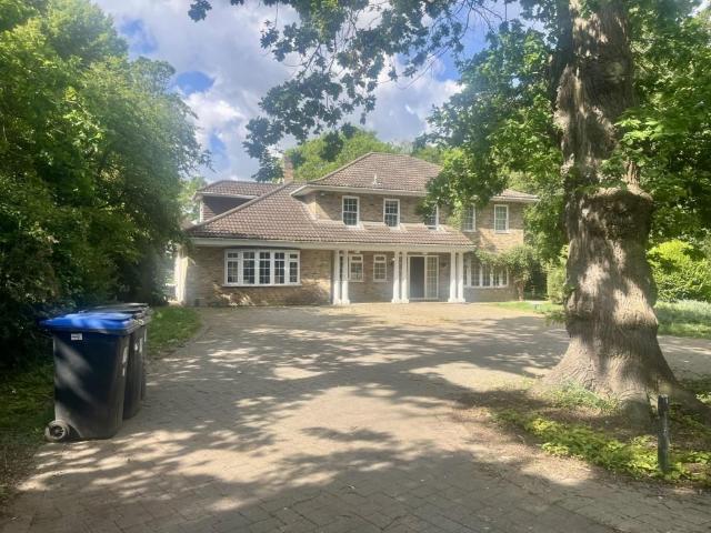 House for rent in Sheerwater, Woking