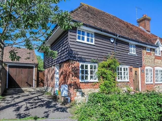 House for rent in The Butts, Kent