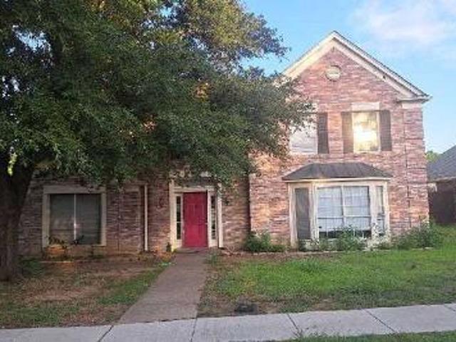 House for sale in Lewisville