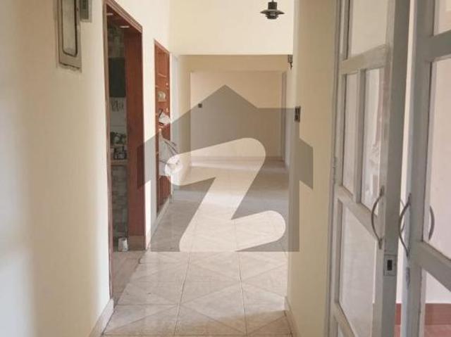 Apartment for rent in Clifton, North Waziristan