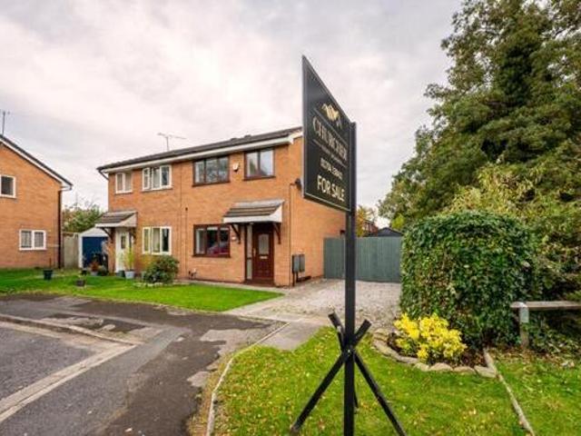 House for sale in Roby Mill, Lancashire