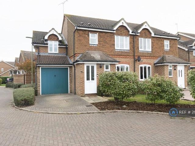 House for rent in Ladygrove, Berrick Salome