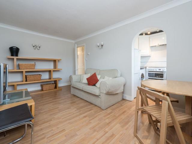 Apartment for rent in South Kensington, Greater London