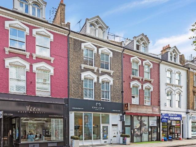 Studio for rent in Earl's Court, Greater London
